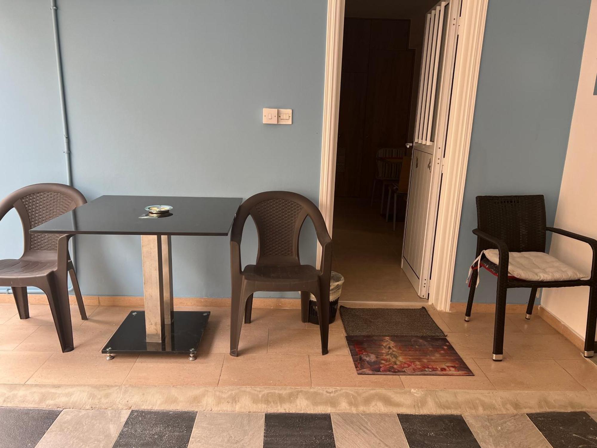 Charalambous Apartment Paphos Ngoại thất bức ảnh