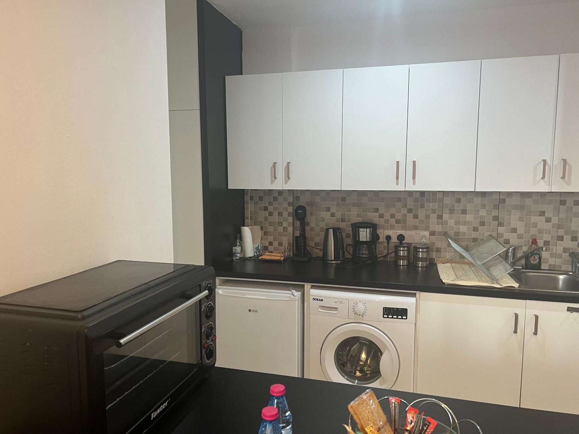Charalambous Apartment Paphos Ngoại thất bức ảnh