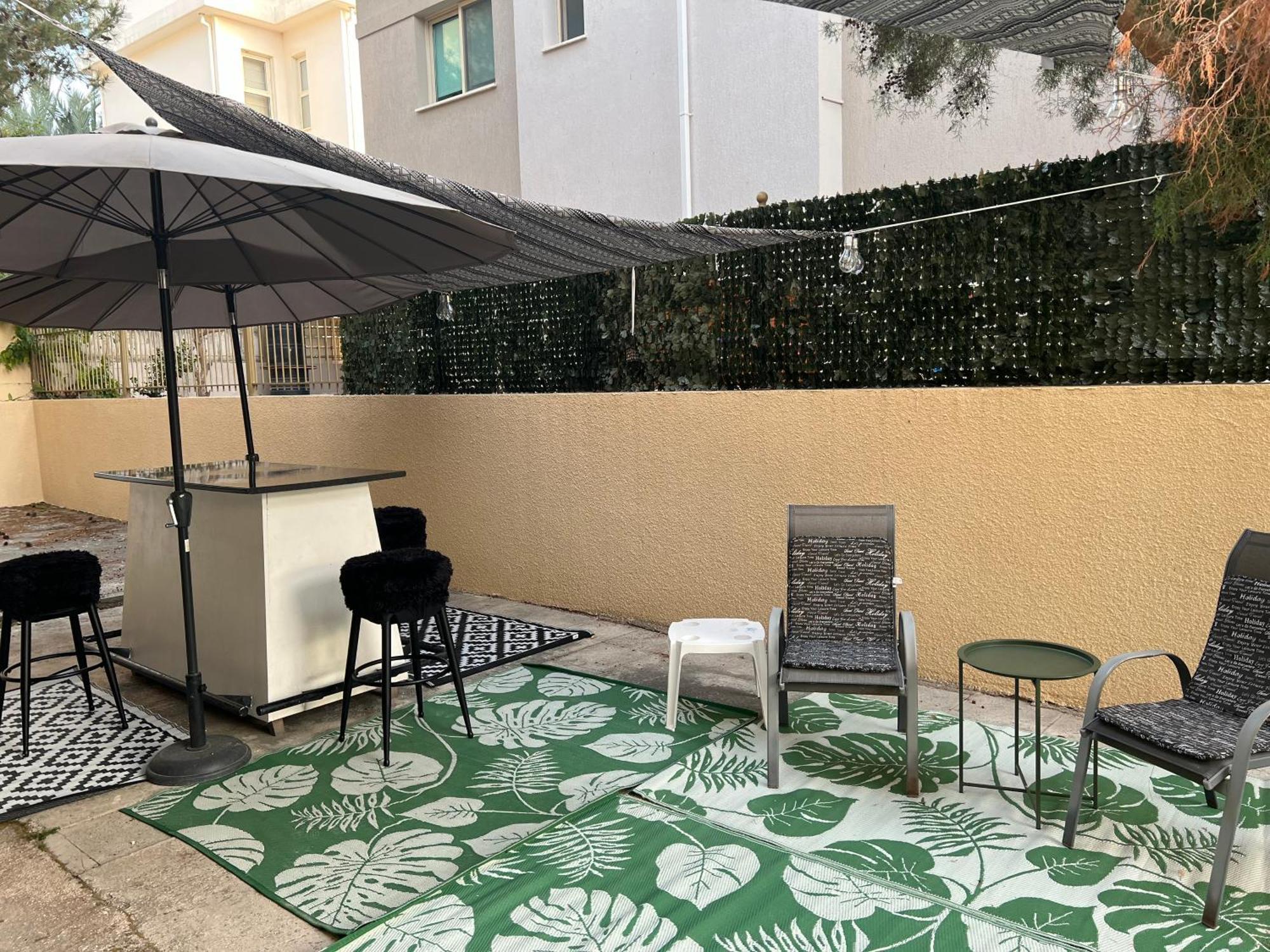 Charalambous Apartment Paphos Ngoại thất bức ảnh